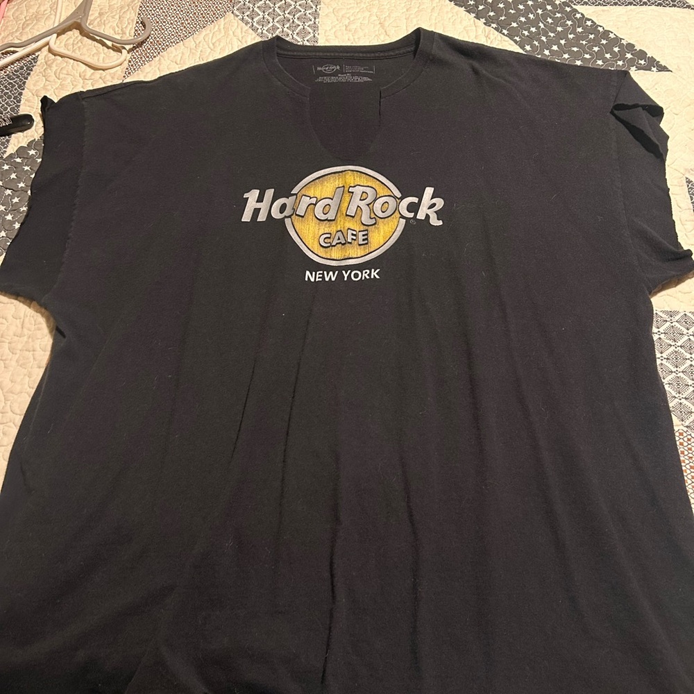 Hard Rock Cafe Classic Black Tee